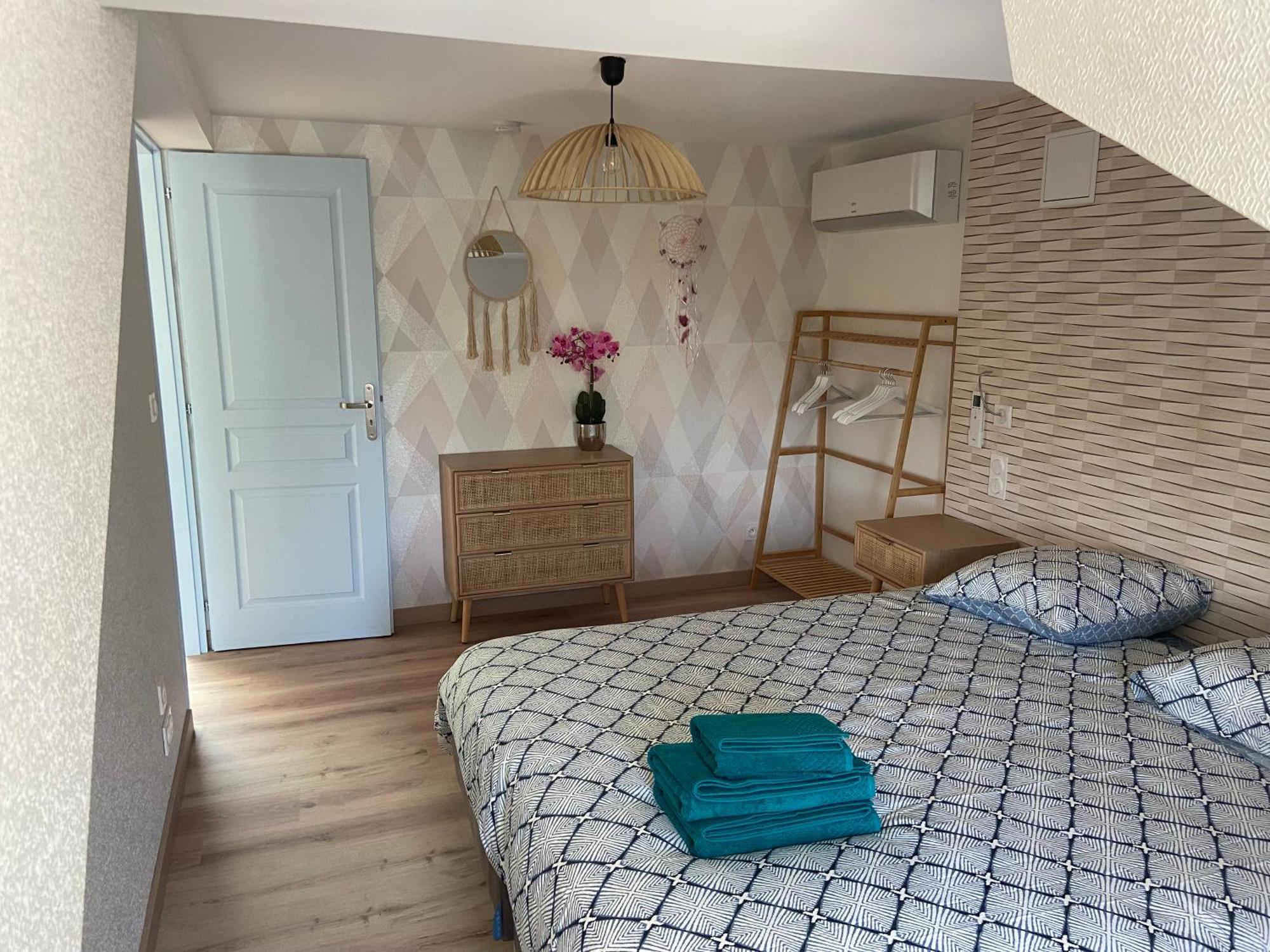 La Maison Mousseaux, Centre Ville 2 Chambres Шатору Экстерьер фото